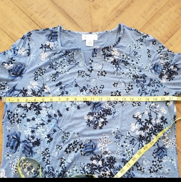 🆕️ Liz Claiborne top - Picture 6 of 10